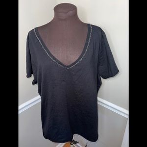Venezia women’s plus‎ sz black shirt sz 22/24